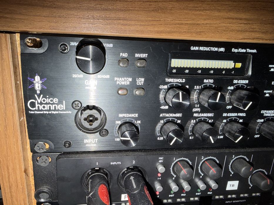 Art Voice Channel / Lampowy przedwzmacniacz mikrofonowy
