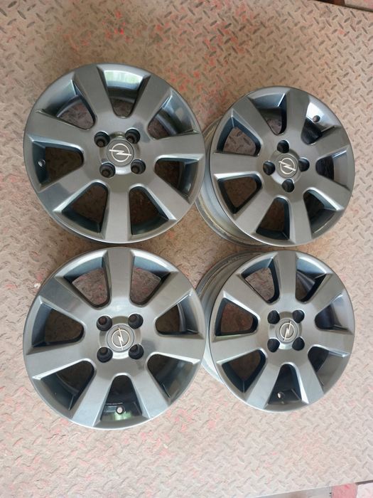 Alufelgi 15 4x100 Grafit Opel Corsa Astra Meriva
