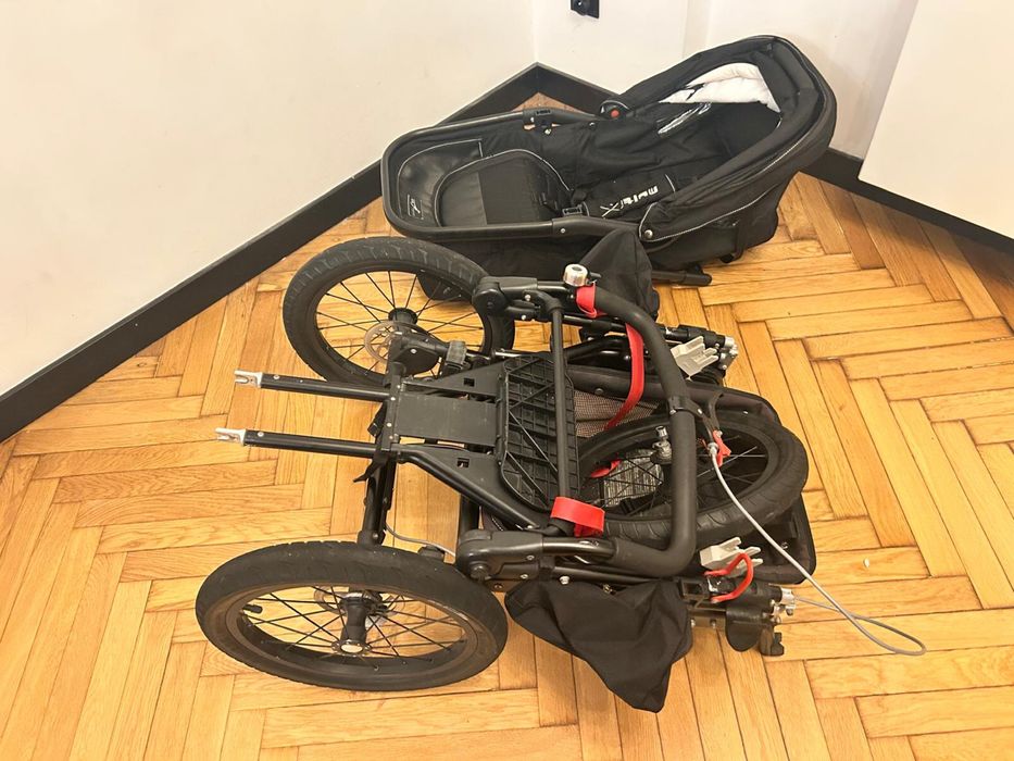 Wózek biegowy TFK joggster III komplet czarny. Od 0 do 5 lat