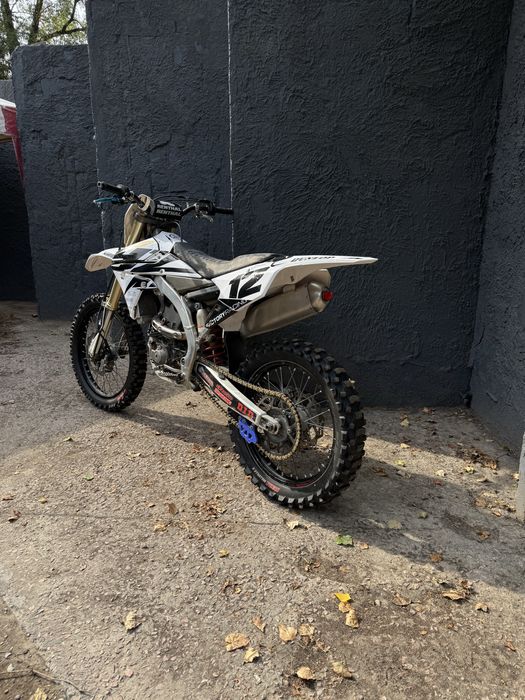 Кросовий мотоцикл Yamaha yz450f 2015р