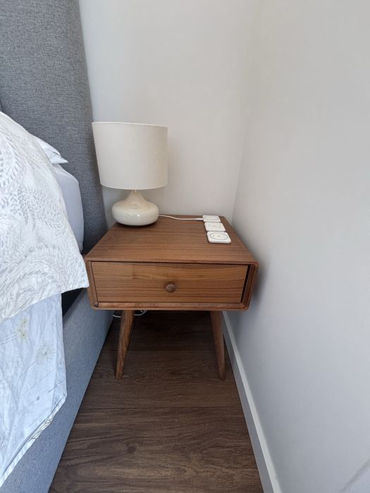 Mesa de Cabeceira com uma gaveta - La Redoute - Nogueira
