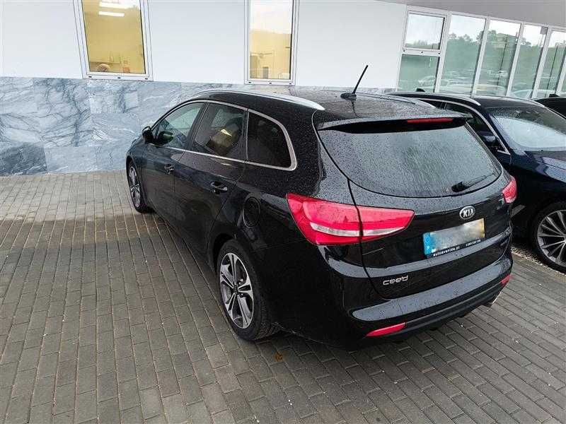 Kia Ceed SW GT Line 1.6 CRDi – Muito Estimada, 2 Chaves