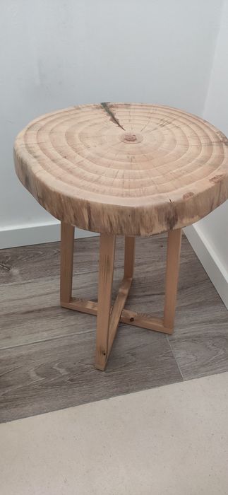 Base para vasos ou mesa de apoio