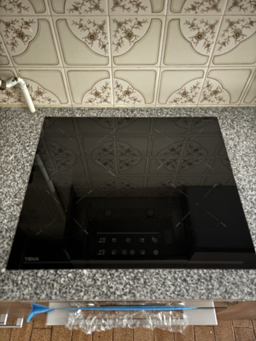 Placa vitroceramica Teka
