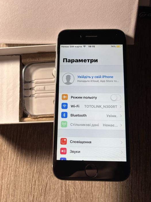 Iphone 6 32gb + наушники