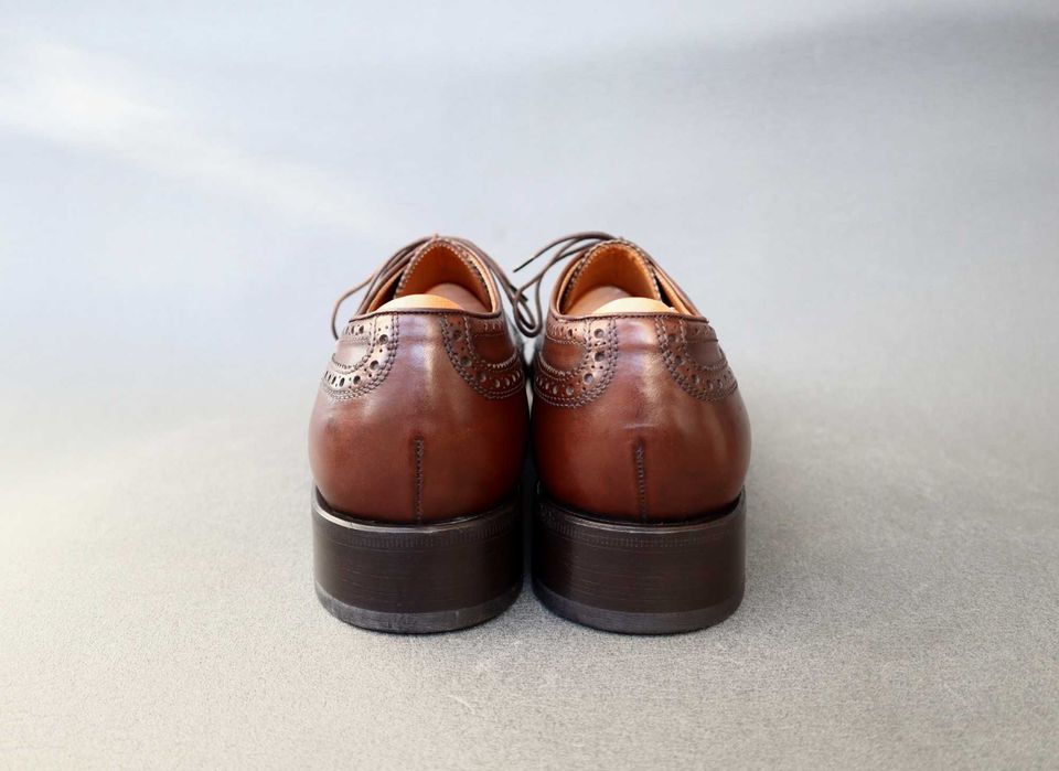 Шикарні чоловічі туфлі, броги ручної роботи W.Gibbs Італія Santoni