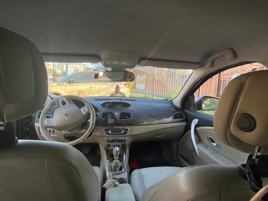 Renault Fluence 2010 Після ДТП