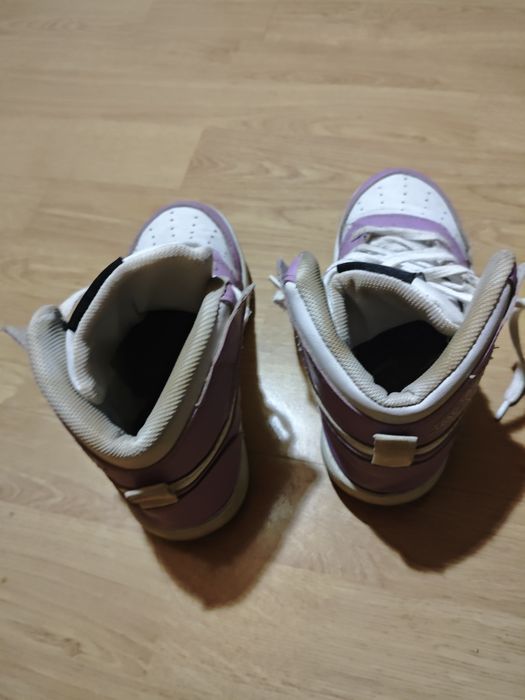 Buty Nike w rozm. 31 z wkładką 19,5 cm