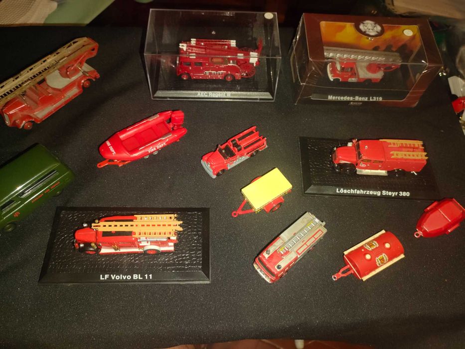 Lote de miniaturas Bombeiros