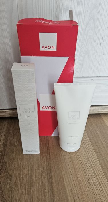 Zestaw upominkowy Pur Blanca Avon