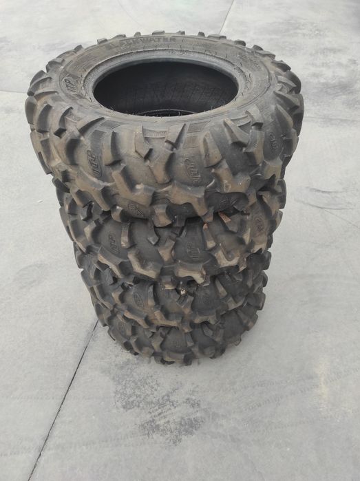 Pneus 4x4 IPT Blackwater 30x10.00xr15 idial para Jimny