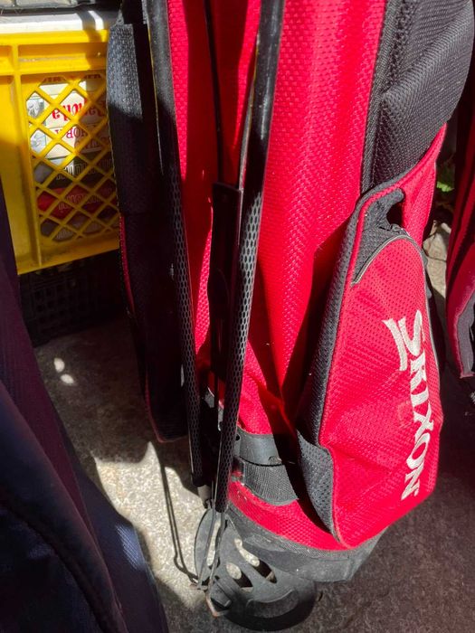 Lote 3 sacos de golfe Srixon, Titleist e Vantage