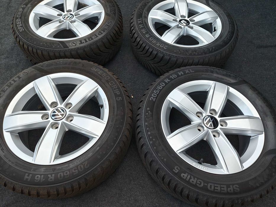 Koła Zimowe VW Touran Caddy T-Roc Octavia Ateca  205/60/16 Semperit  8,5mm 2025r NR 16001