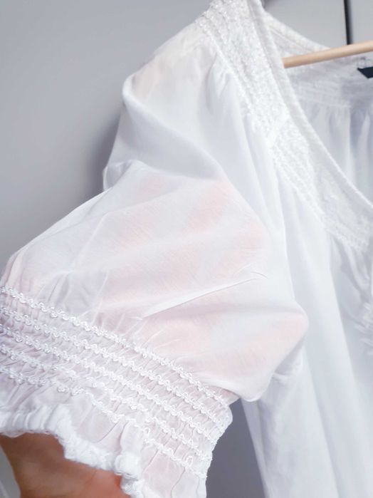 Biała haftowana bluzka koszula H&M 50