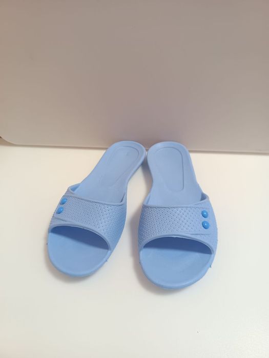 Шлепки, тапочки женские 36 р