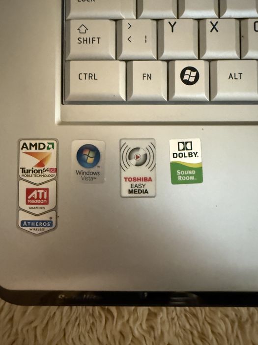 Laptopy Sovy Vaio z Bluray x2, laptop Toshiba