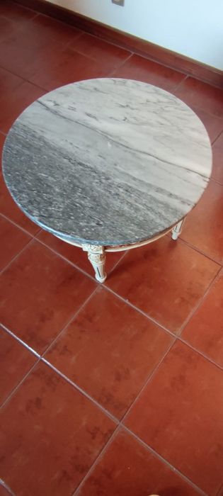 Round Coffee Table64738554376067121