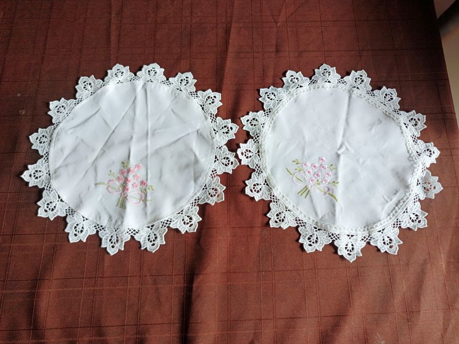 Panos bordados á mão