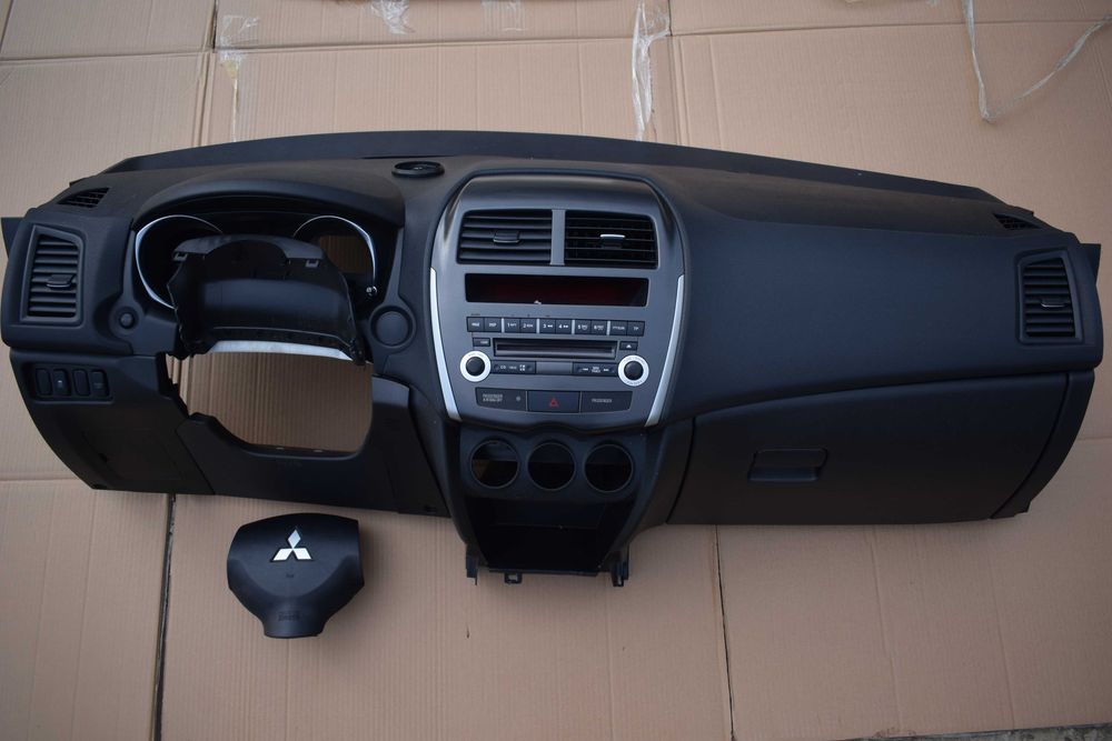 deska konsola 2x airbag 2X pas MITSUBISHI ASX 14R.oryginał