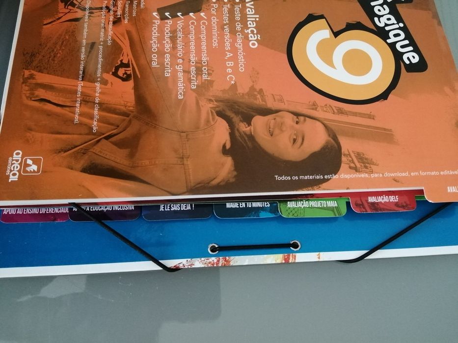 CLIC MAGIQUE 9 FRANCÊS NÍVEL A2.2 9º ANO  Dossier do prof completo*