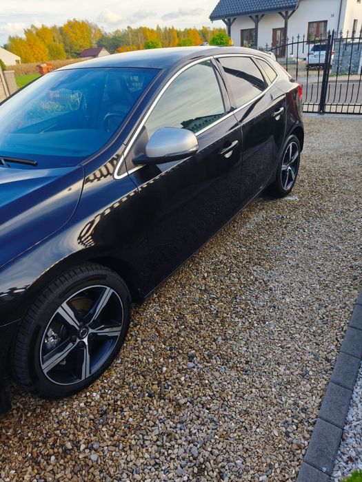 Volvo V40 R Desing