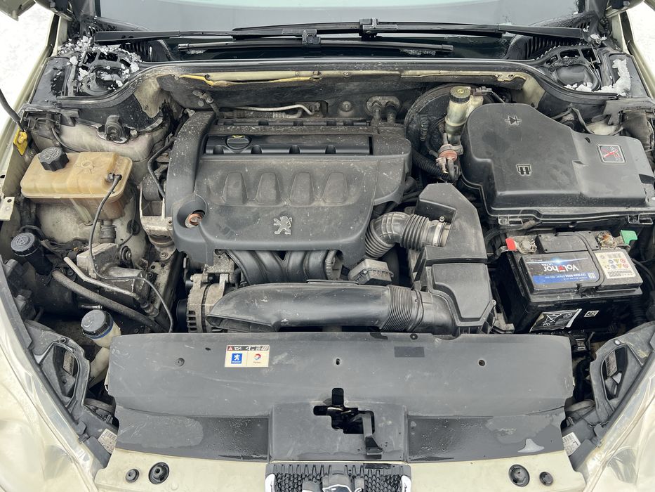 Автомобіль Пежо 407