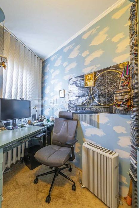 Без %Продаж 5-кім квартири на  вулиці Харківське шосе 56,