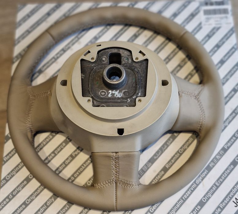 Kierownica Fiat 500 nowa