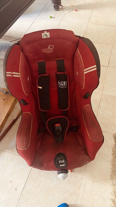 Vedem-se duas cadeiras