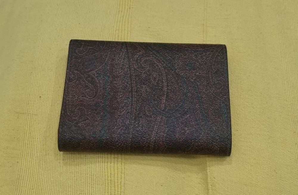 Carteira de Mulher em bom estado