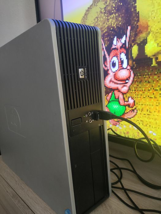Hp Desktop com batocera retro gaming .