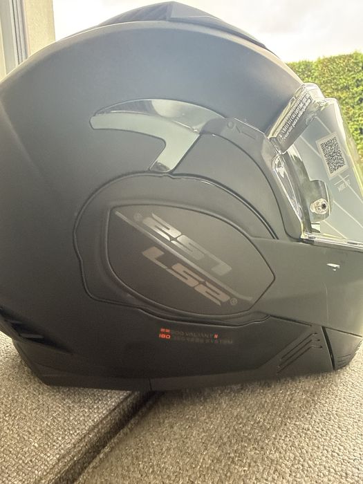 Kask LS2 Valiant II