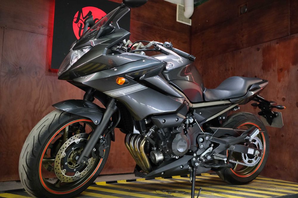 Yamaha XJ6 Diversion із Японії
