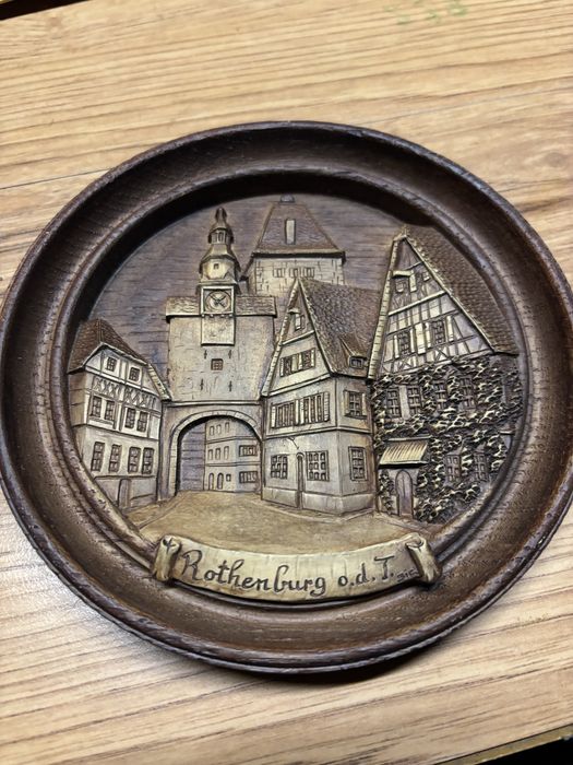 Płaskorzeźba okrągła .!