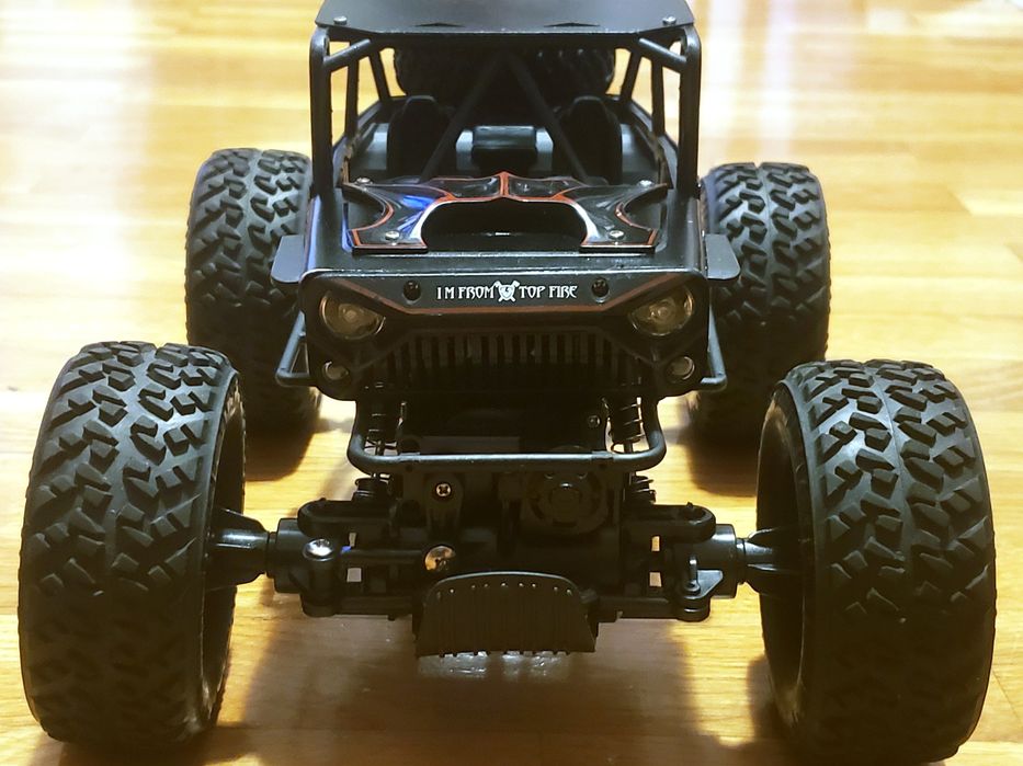 Carro telecomandado para reparação/peças