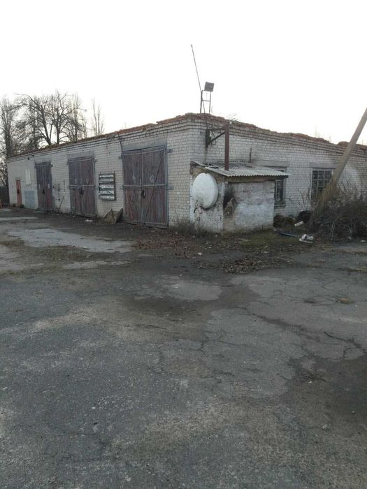 Готове рішення для вашого бізнесу: Виробничо-складська база з виїздом на М-03 через Пирятин