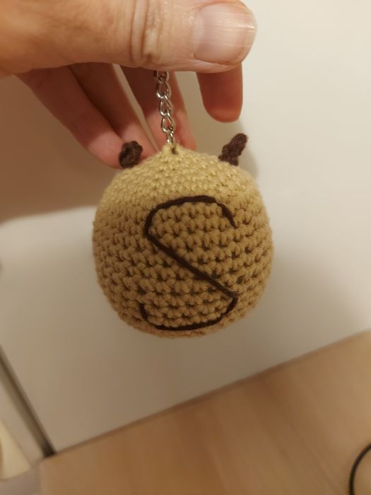 Maskotki na szydełku handmade sensoryczne miś, pszczółka, kapibara, ba