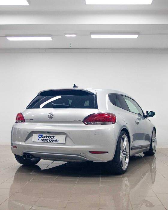 VW Scirocco 2.0 TSi DSG 211cv
