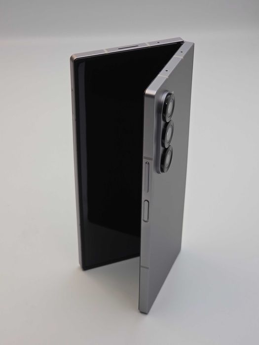 Samsung Galaxy Z Fold6 512GB GRATIS FOLIA, 4 ETUI GWARANCJA 6 miesięcy