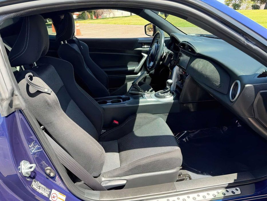 Toyota 86      2017
