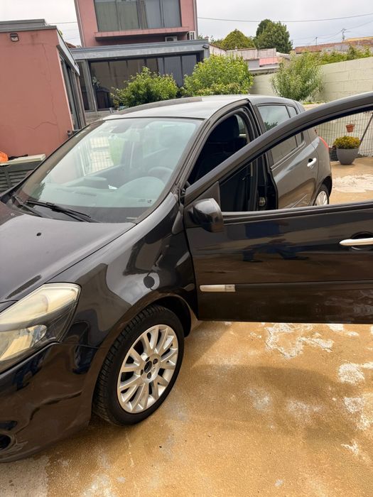 Renault clio 2010