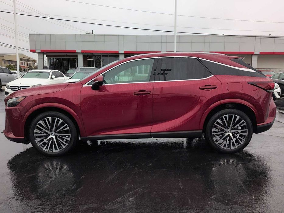 Lexus RX 350h Luxury      2024