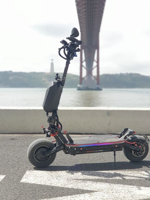 Trotinete DUALTRON THUNDER - Primeira Versão - 60V com bateria extra