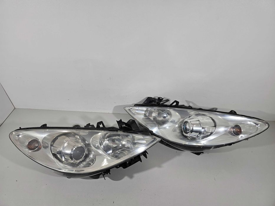 Peugeot 307 Lift FL Lampy Przód Przednie Komplet Lewa + Prawa Europa