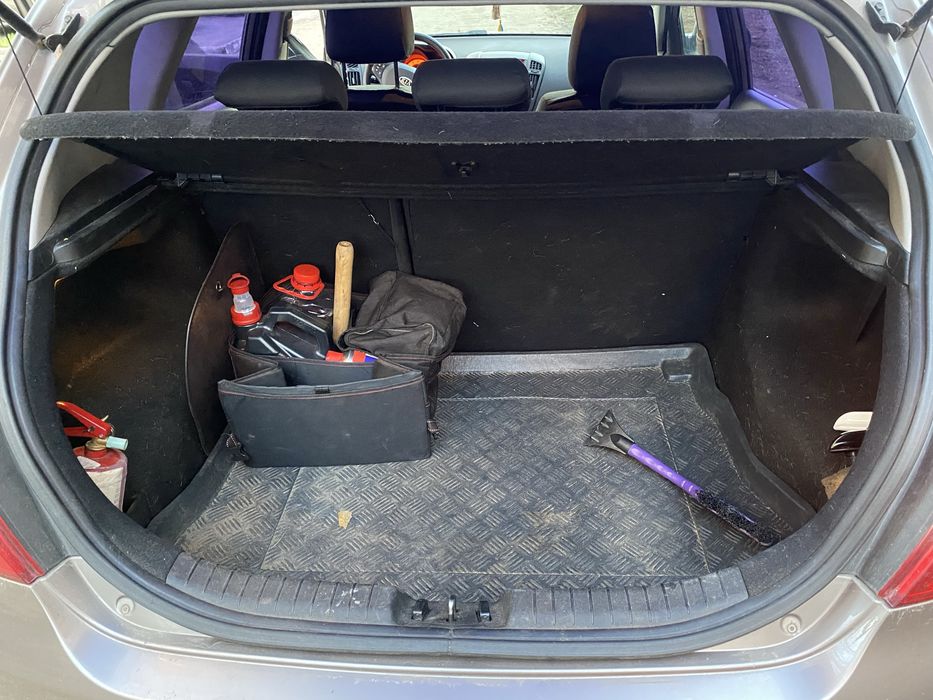 Продам свій автомобіль. КІА Ceed 2007 рік