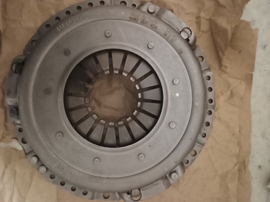 Комплект сцепления Sachs 3000 950 058.BMW.