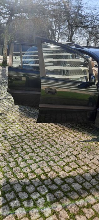 Opel Zafira Gasolina 1.6 ano 2000