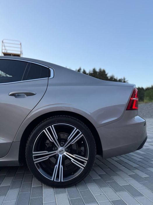 Volvo s60 In Inscryption