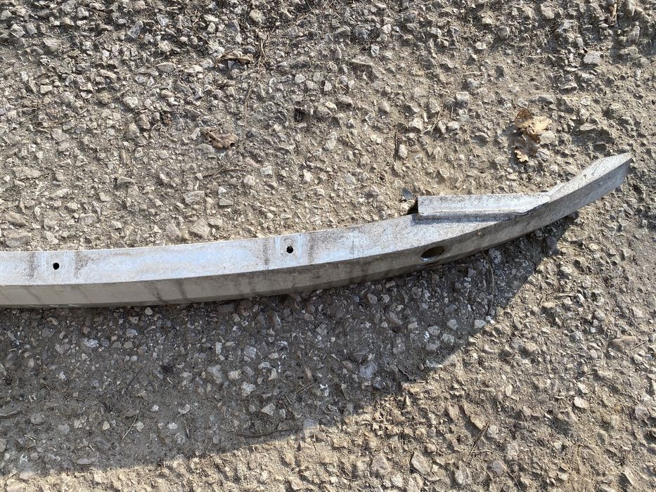 Land Rover Freelander 1 belka pod zderzak przod przedni
