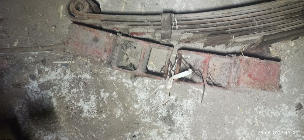 запчасті до прицепа 2ПТС-4